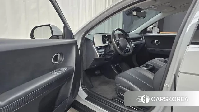 Hyundai Ionic 5 2021 Серебристо-серый из Кореи, фото 2