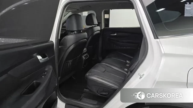 Hyundai The New Santa Fe 2022 Белый из Кореи, фото 2