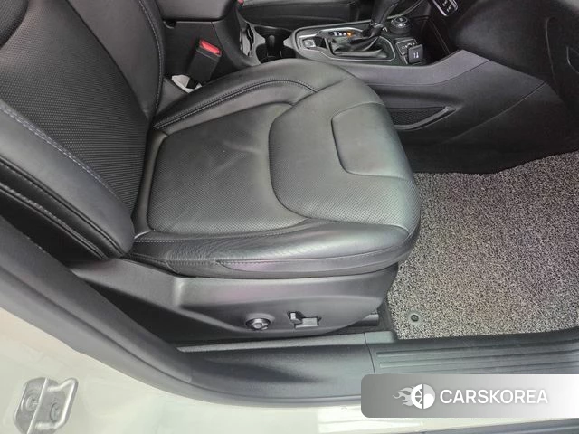 Jeep Cherokee (KL) 2019 Белый из Кореи, фото 2
