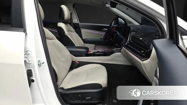 Kia Sportage 5th Generation 2021 Белый из Кореи, фото 2