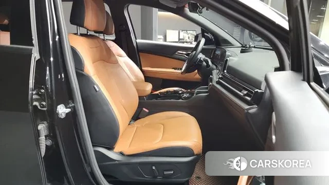 Kia Sportage 5th Generation 2022 Черный из Кореи, фото 2