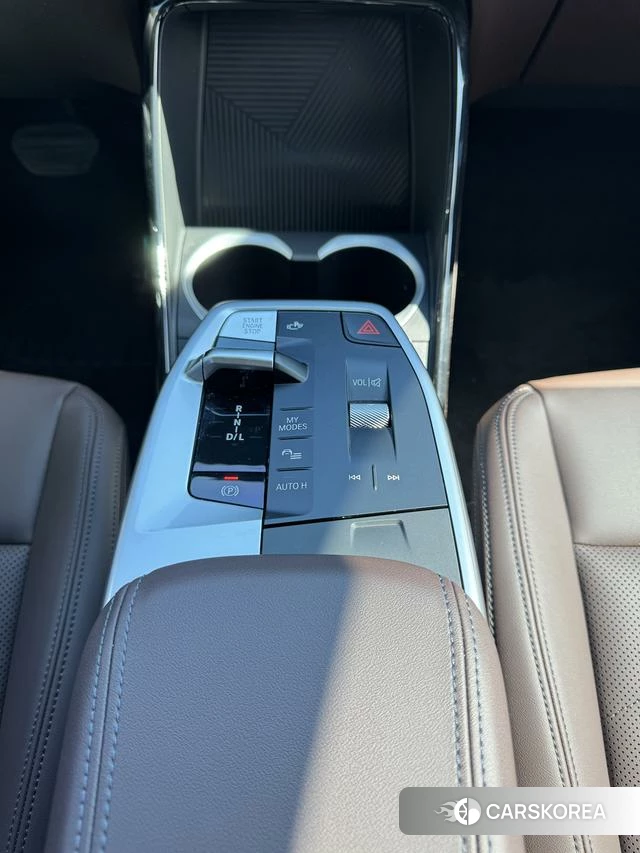 BMW X1 2023 Белый из Китая, фото 2