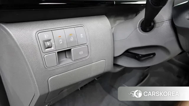 Hyundai Staria 2023 Черный из Кореи, фото 2