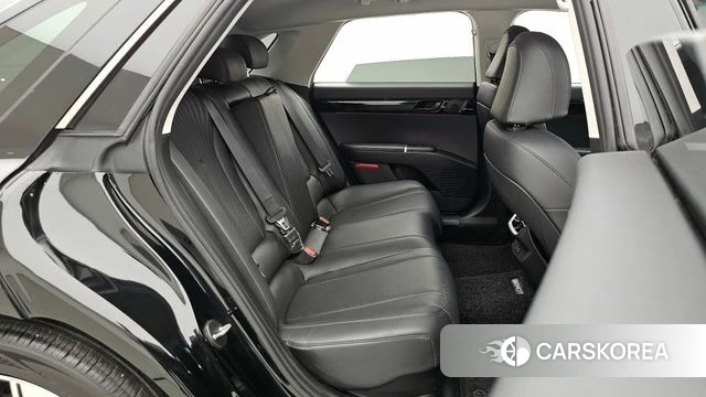 Hyundai Grandeur Hybrid (GN7) 2023 Черный из Кореи, фото 2