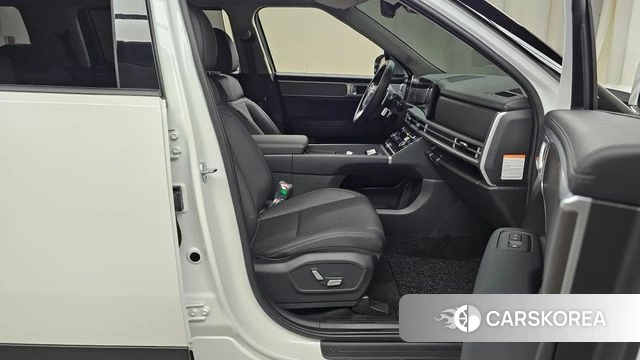 Hyundai Santa Fe (MX5) 2025 Белый из Кореи, фото 2