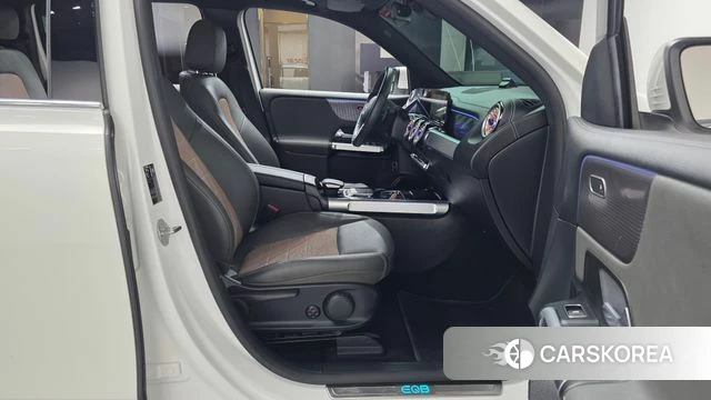 Mercedes-Benz EQB X243 2022 Белый из Кореи, фото 2