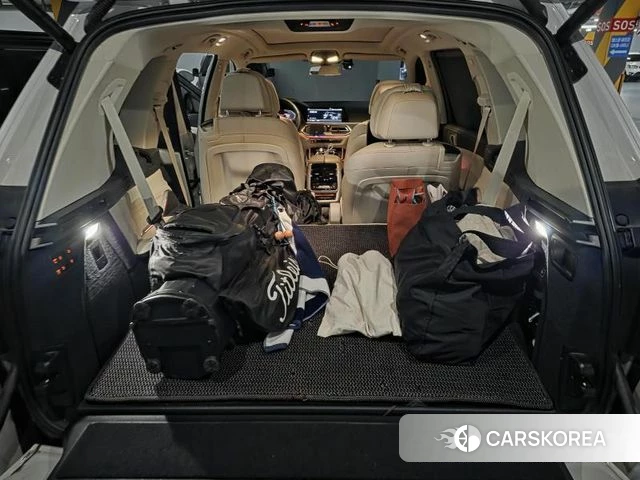 BMW X7 (G07) 2021 Белый из Кореи, фото 2