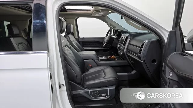 Ford Expeditation 2021 Белый из Кореи, фото 2