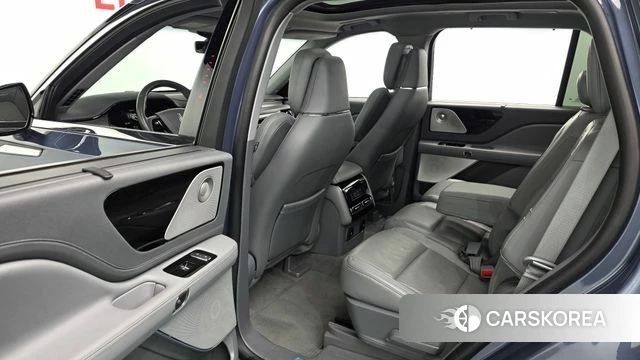 Lincoln Aviator 2nd generation 2021 Синий из Кореи, фото 2