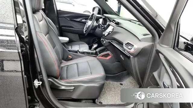 Chevrolet (GM Daewoo) Trailblazer 2021 Черный из Кореи, фото 2