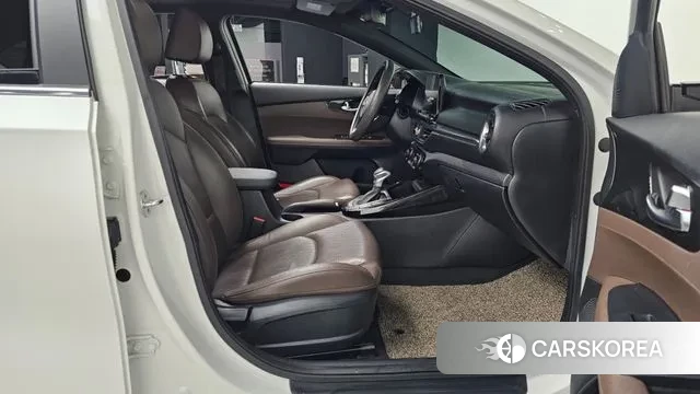 Kia Come New K3 2018 Белый из Кореи, фото 2