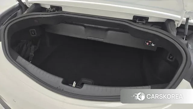 Mercedes-Benz CLE-Class C236 2025 Белый из Кореи, фото 2