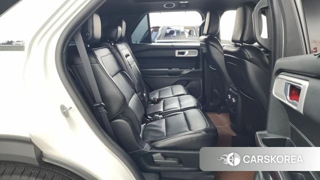 Ford Explorer 6th Generation 2020 Белый из Кореи, фото 2