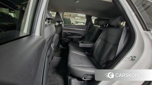 Hyundai Tucson (NX4) 2021 Белый из Кореи, фото 2