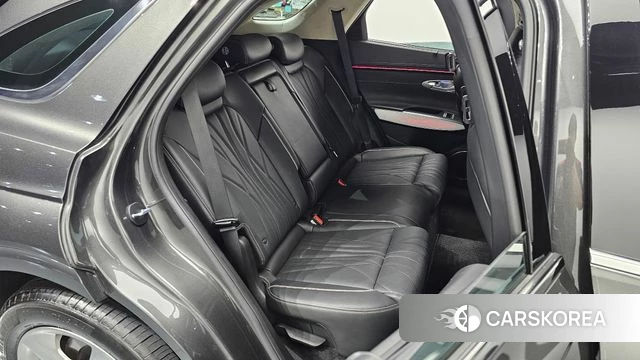 Genesis GV70 2024 Серый из Кореи, фото 2