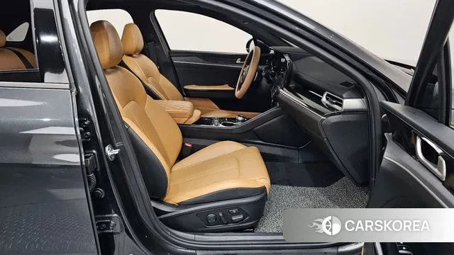 Kia K5 3rd generation 2020 Темно-зеленый из Кореи, фото 2