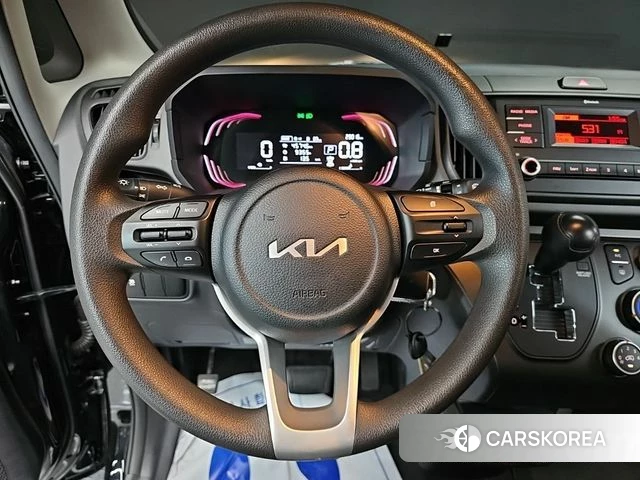 Kia The New Kia Ray 2023 Черный из Кореи, фото 2