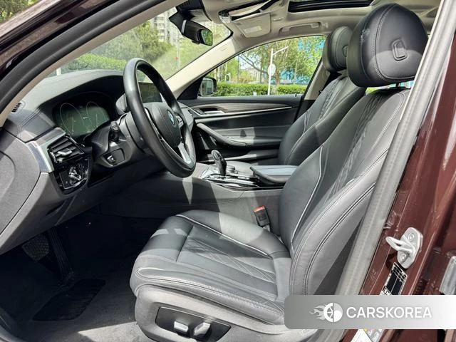 BMW 5 series PHEV id 4208440 из Китая 2
