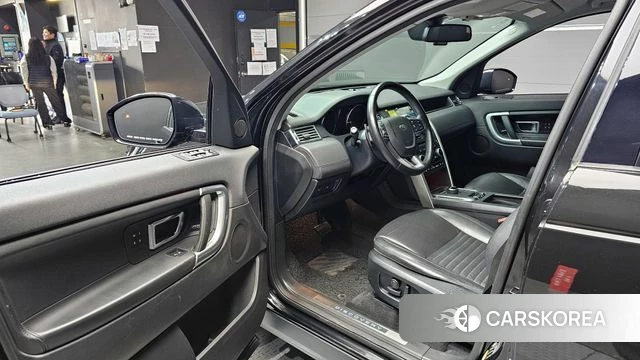 Land Rover Discovery Sports 2019 Черный из Кореи, фото 2