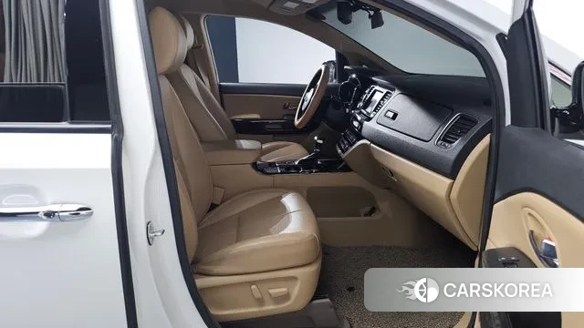 Kia The New Carnival 2020 Белый из Кореи, фото 2