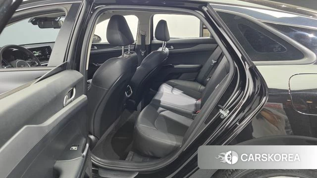 Kia K5 3rd generation 2021 Черный из Кореи, фото 2