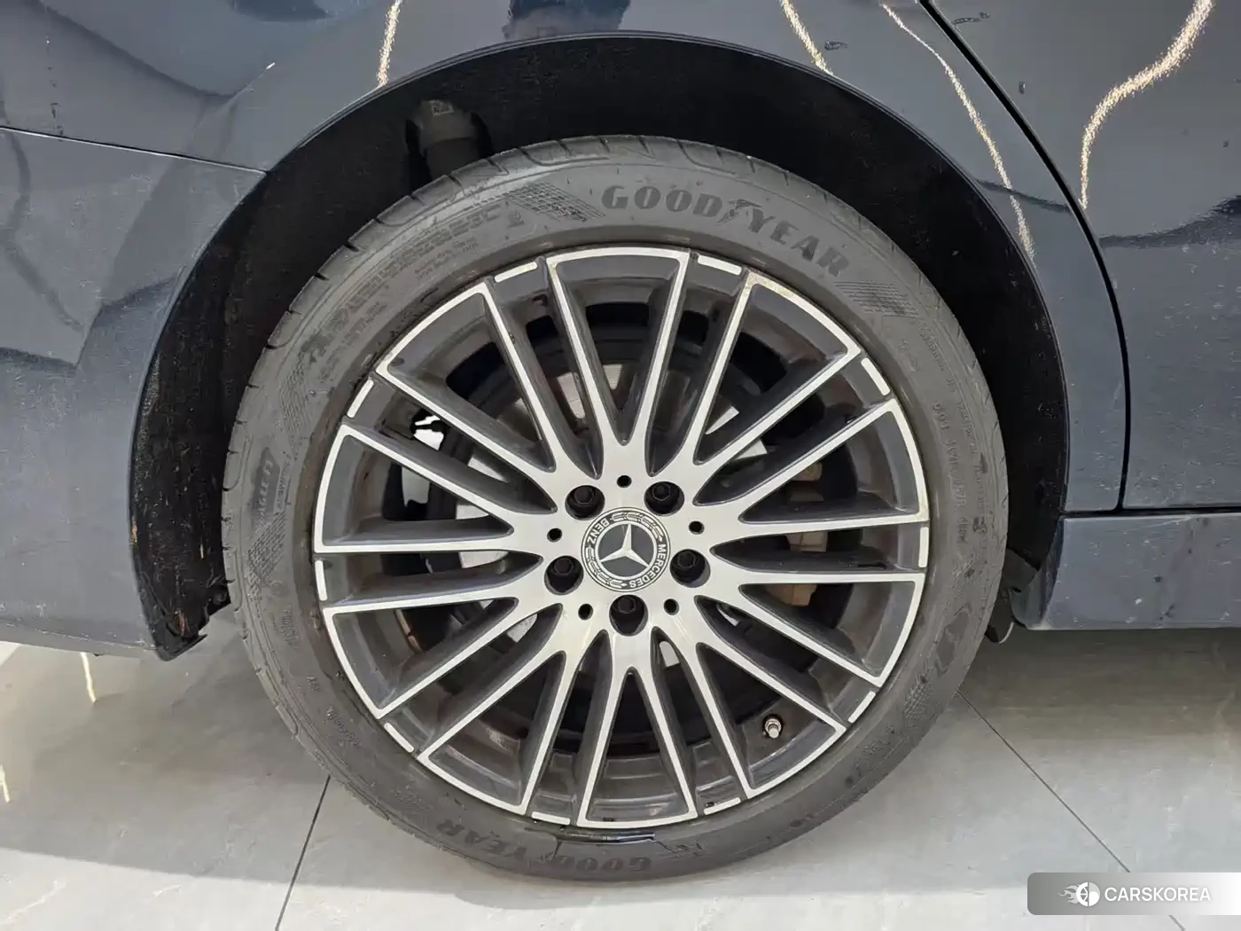Mercedes-Benz C-class 2023 Зеленый из Китая, фото 2