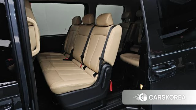Hyundai Staria 2022 Серый из Кореи, фото 2