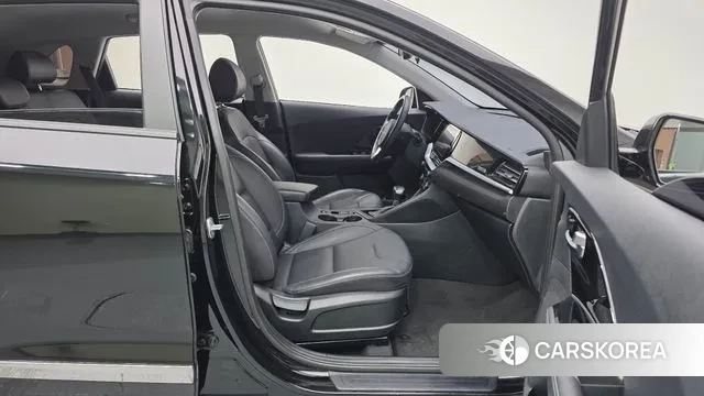 Kia The New Niro 2021 Черный из Кореи, фото 2