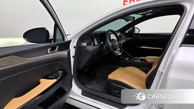 Kia K5 Hybrid 3rd Generation 2023 Белый из Кореи, фото 2