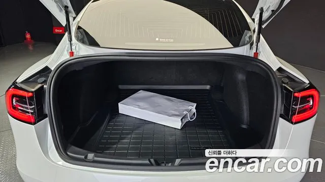 Tesla Model 3 2020 Белый из Кореи, фото 2