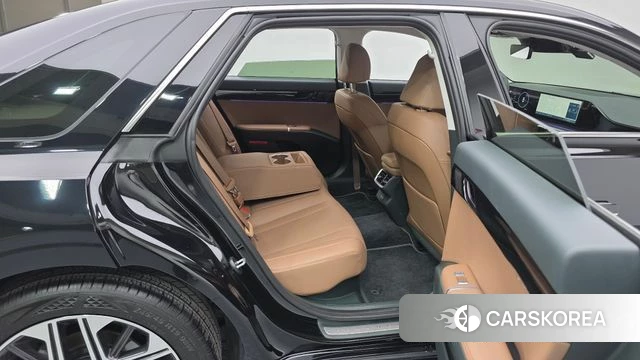 Hyundai Grandeur Hybrid (GN7) 2025 Черный из Кореи, фото 2