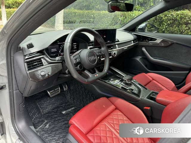 Audi S4 2021 Серебристо-серый из Китая, фото 2