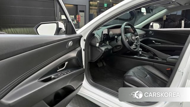 Hyundai Avante (CN7) 2021 Белый из Кореи, фото 2