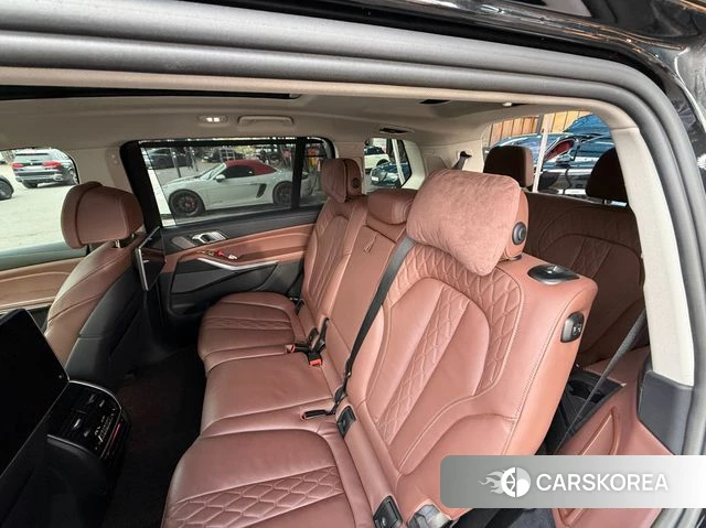 BMW X7 (G07) 2021 Черный из Кореи, фото 2