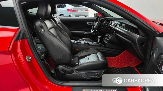 Ford Mustang 2019 Красный из Кореи, фото 2