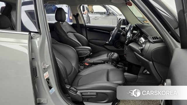 Mini Cooper 2021 Серый из Кореи, фото 2