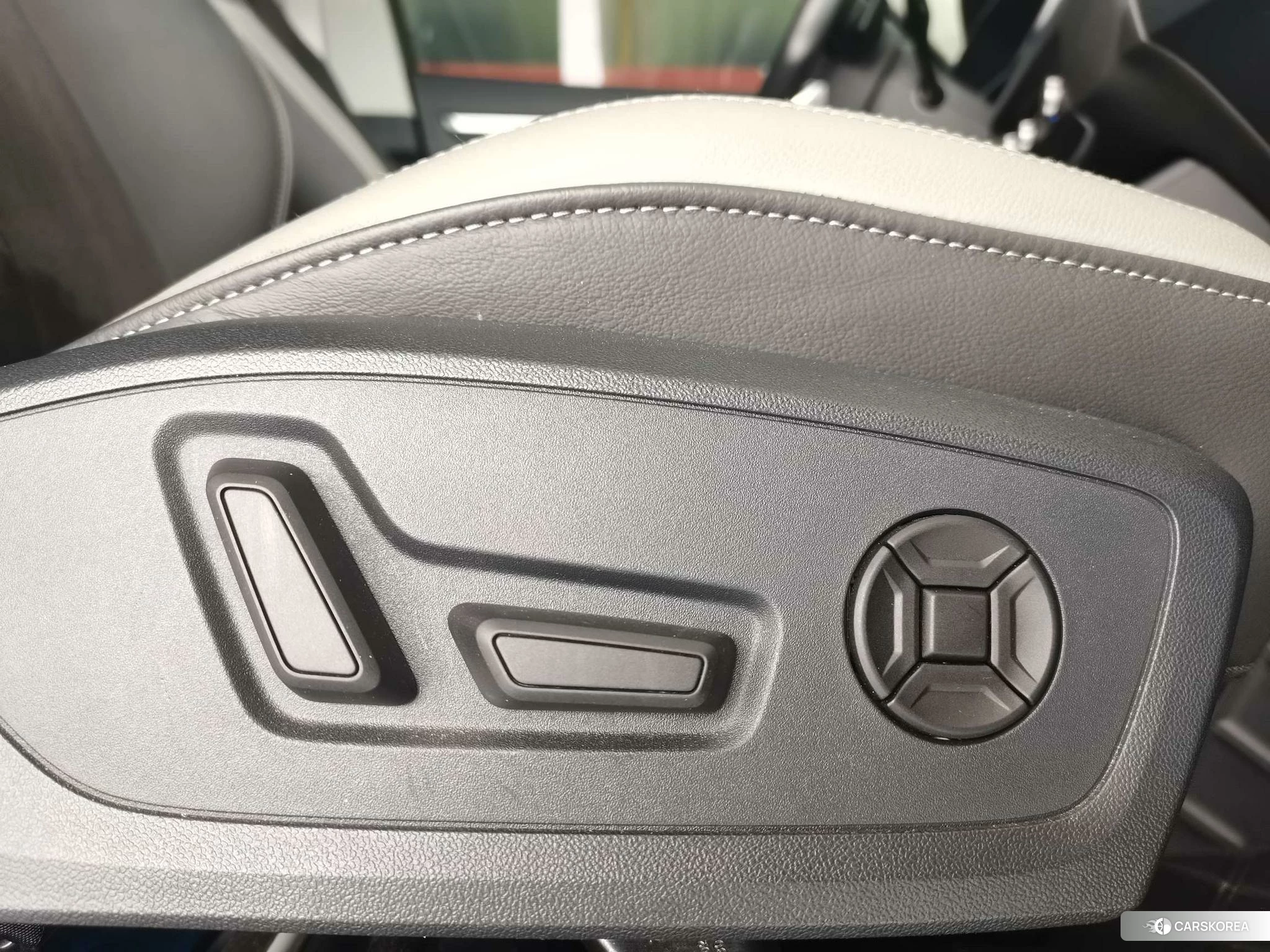 Audi Q3 2021 Белый из Китая, фото 2