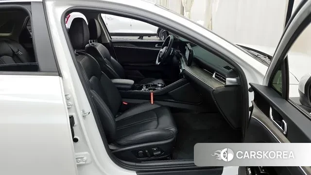 Kia K5 3rd generation 2021 Белый из Кореи, фото 2