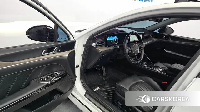 Kia K5 3rd generation 2022 Белый из Кореи, фото 2