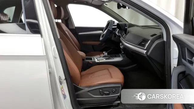 Audi Q5 (FY) 2022 Белый из Кореи, фото 2