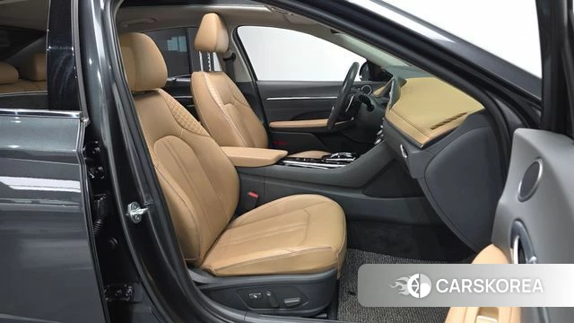 Hyundai Sonata (DN8) 2020 Серый из Кореи, фото 2