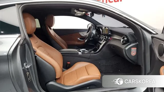 Mercedes-Benz C-Class W205 2019 Серый из Кореи, фото 2