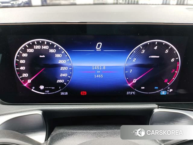 Mercedes-Benz GLB 2026 Черный из Китая, фото 2