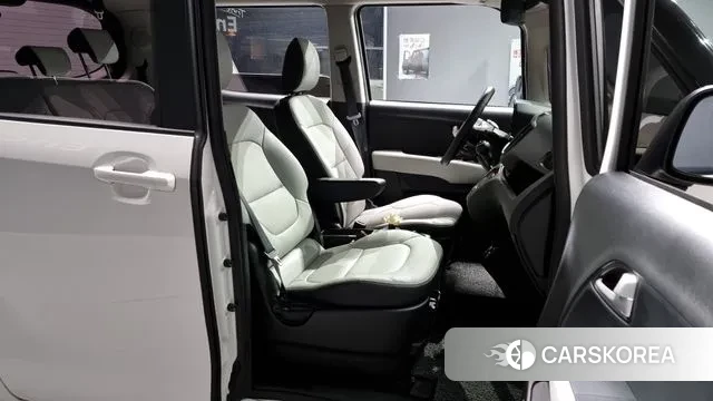 Kia The New Kia Ray 2023 Белый из Кореи, фото 2