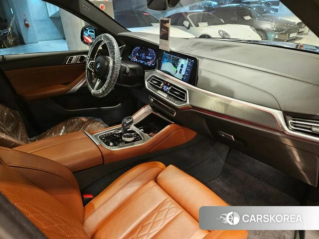 BMW X6 (G06) 2022 Черный из Кореи, фото 2