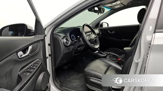 Hyundai The New Kona 2021 Серебристо-серый из Кореи, фото 2