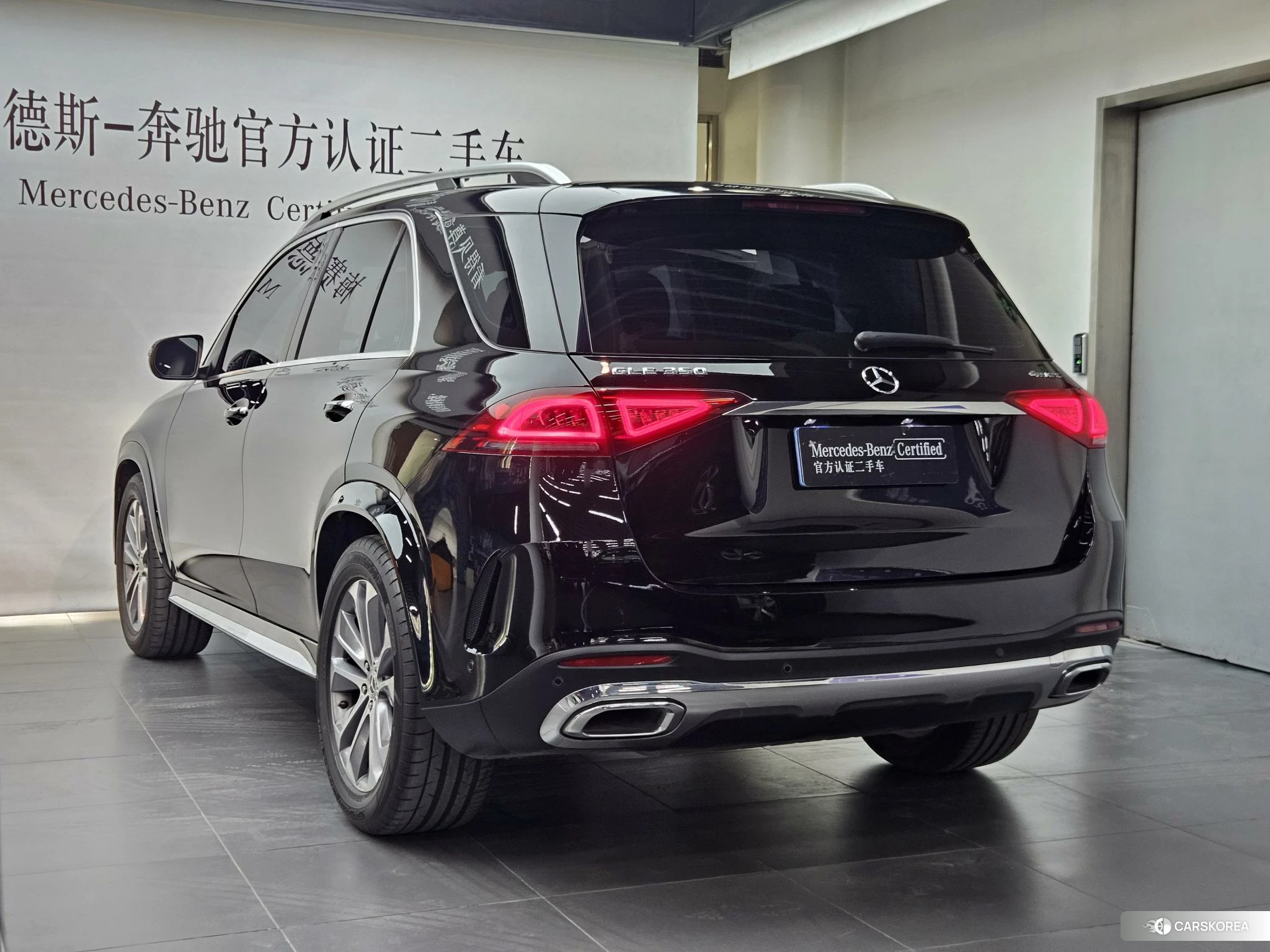 Mercedes-Benz GLE (import) 2022 Черный из Китая, фото 2