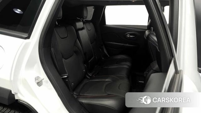 Jeep Cherokee (KL) 2021 Белый из Кореи, фото 2