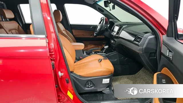 Ssangyong The New Rexton Sport 2021 Красный из Кореи, фото 2