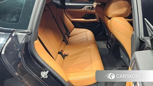BMW i4 2022 Черный из Кореи, фото 2